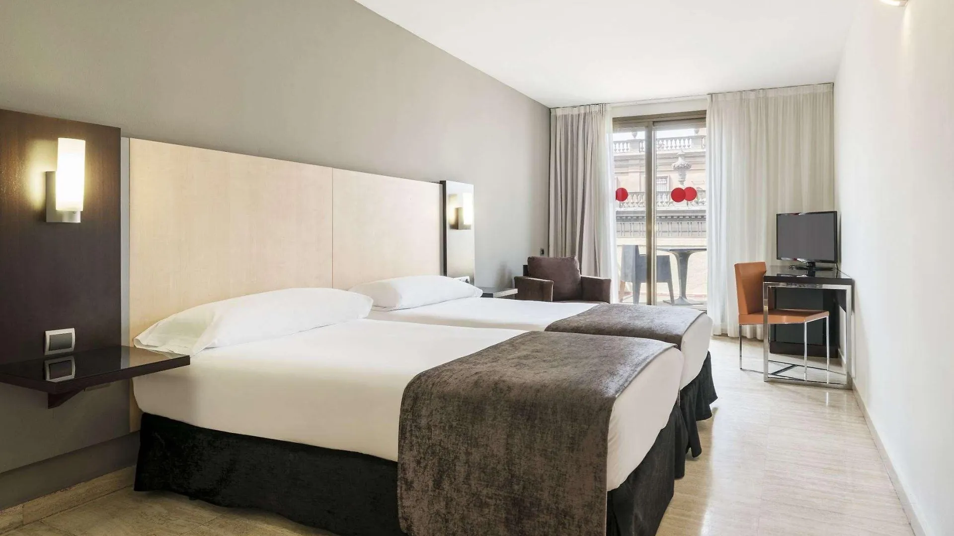 Ilunion Almirante Hotell Barcelona