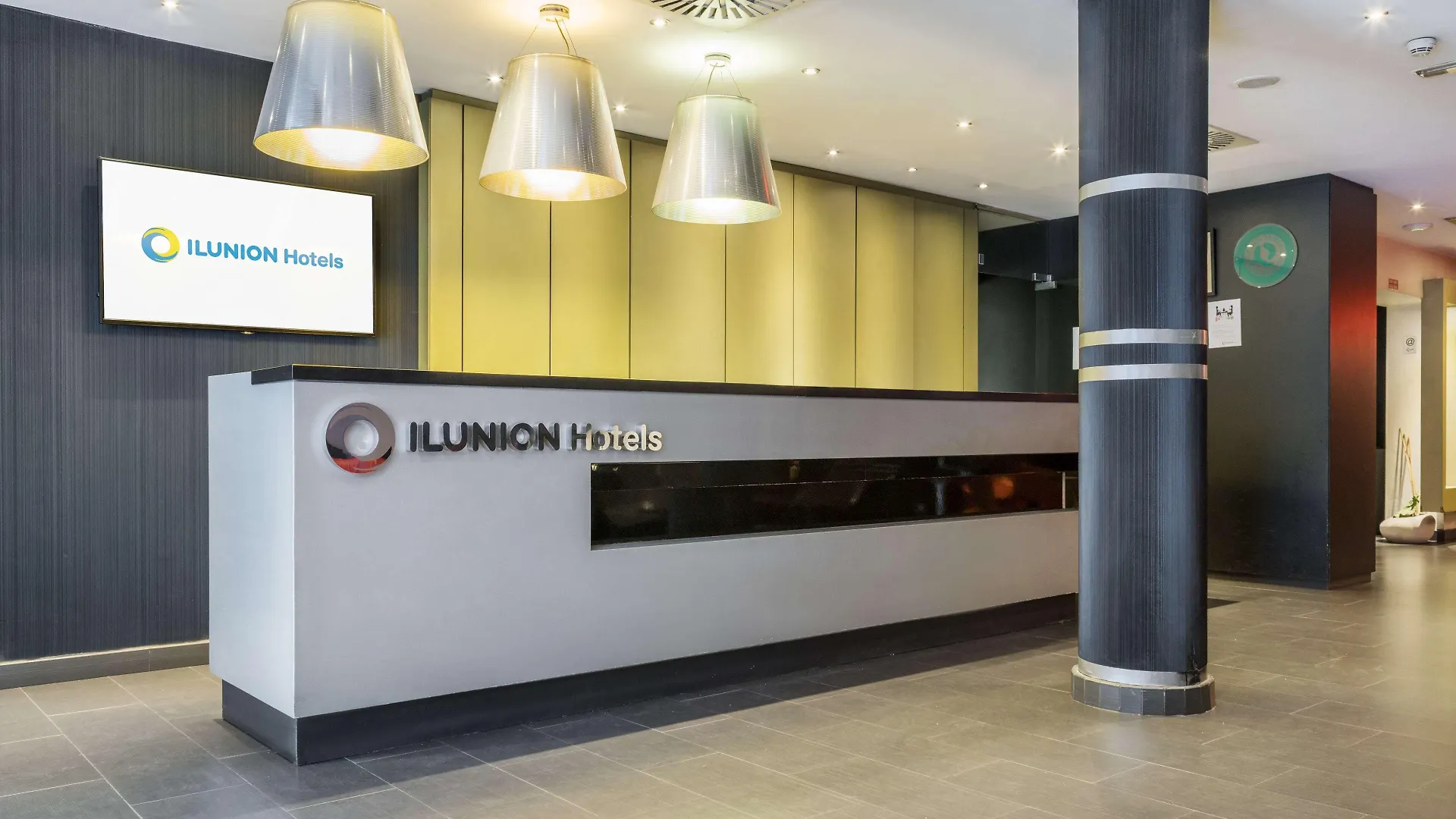 Ilunion Almirante Hotell Barcelona 4*,  Spanien