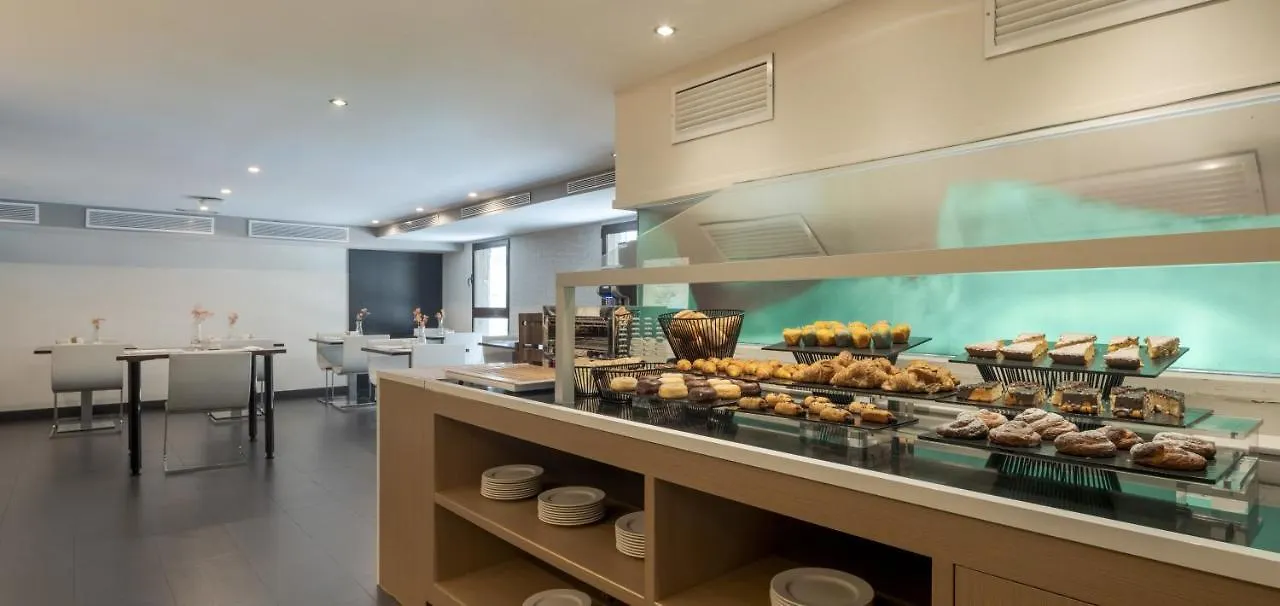 Ilunion Almirante Hotell Barcelona 4*,