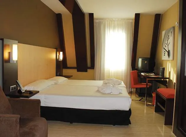 Ilunion Almirante Hotell Barcelona