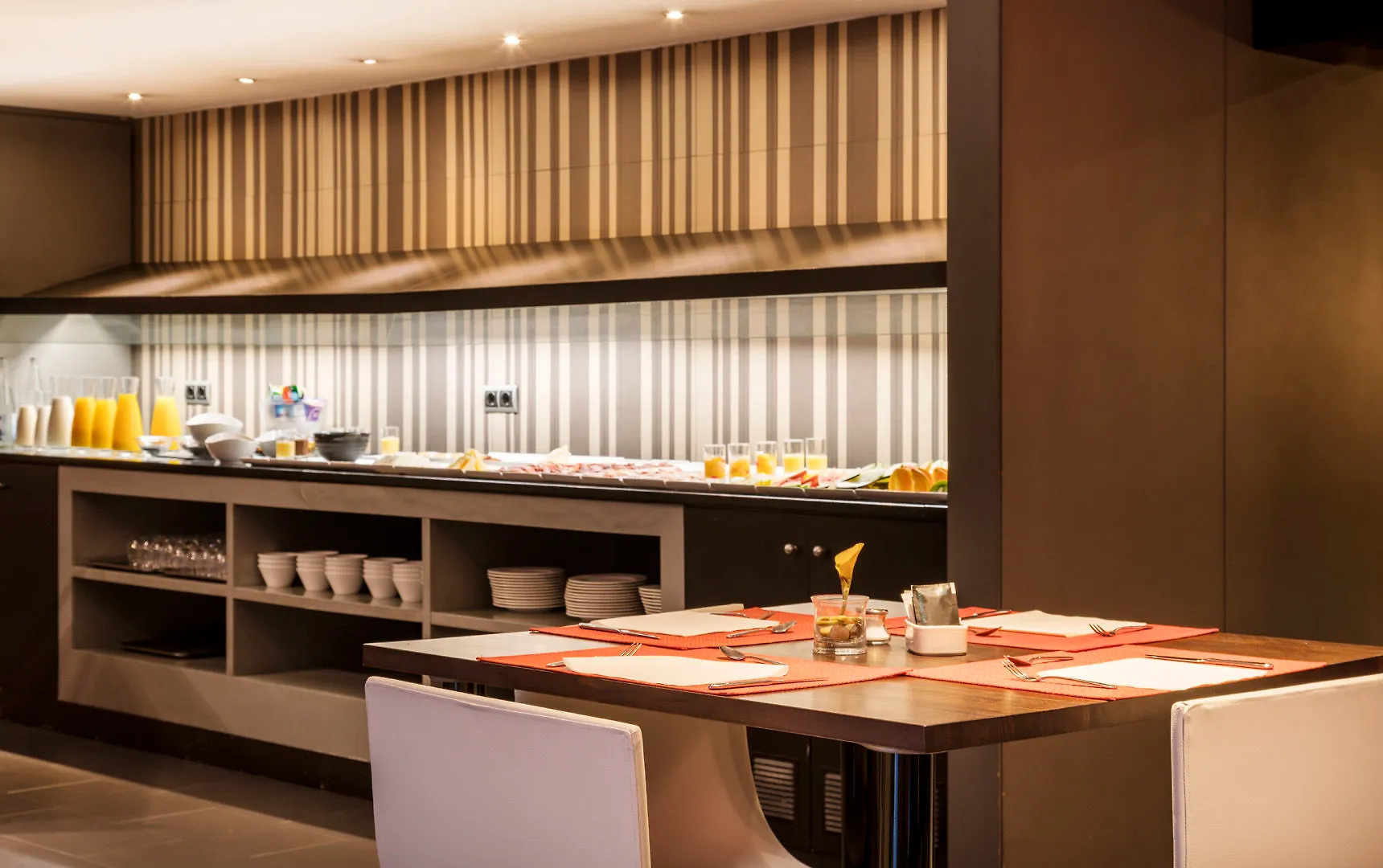 Ilunion Almirante Hotell Barcelona