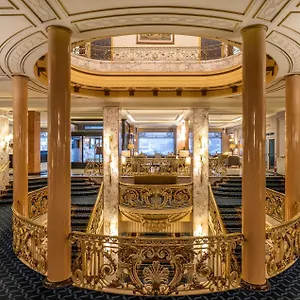 El Avenida Palace Hotell