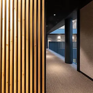 Raval House Hotell